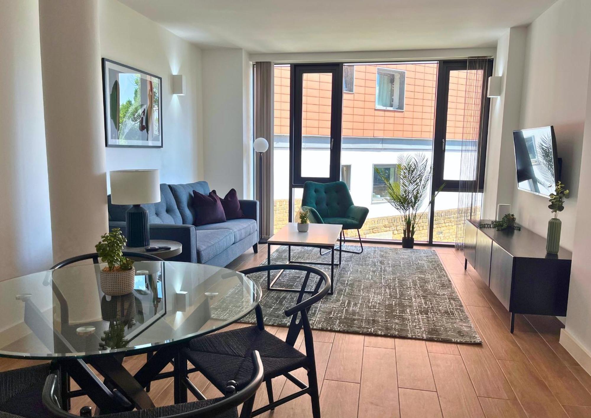 Kew Bridge By Viridian Apartments Bagian luar foto